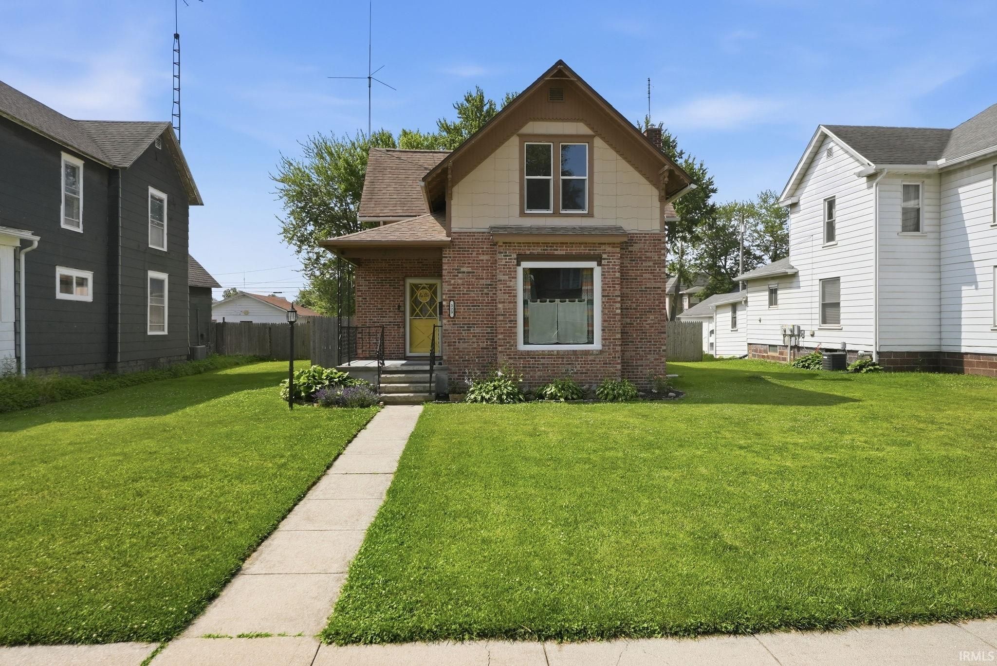 329 W 5th Street